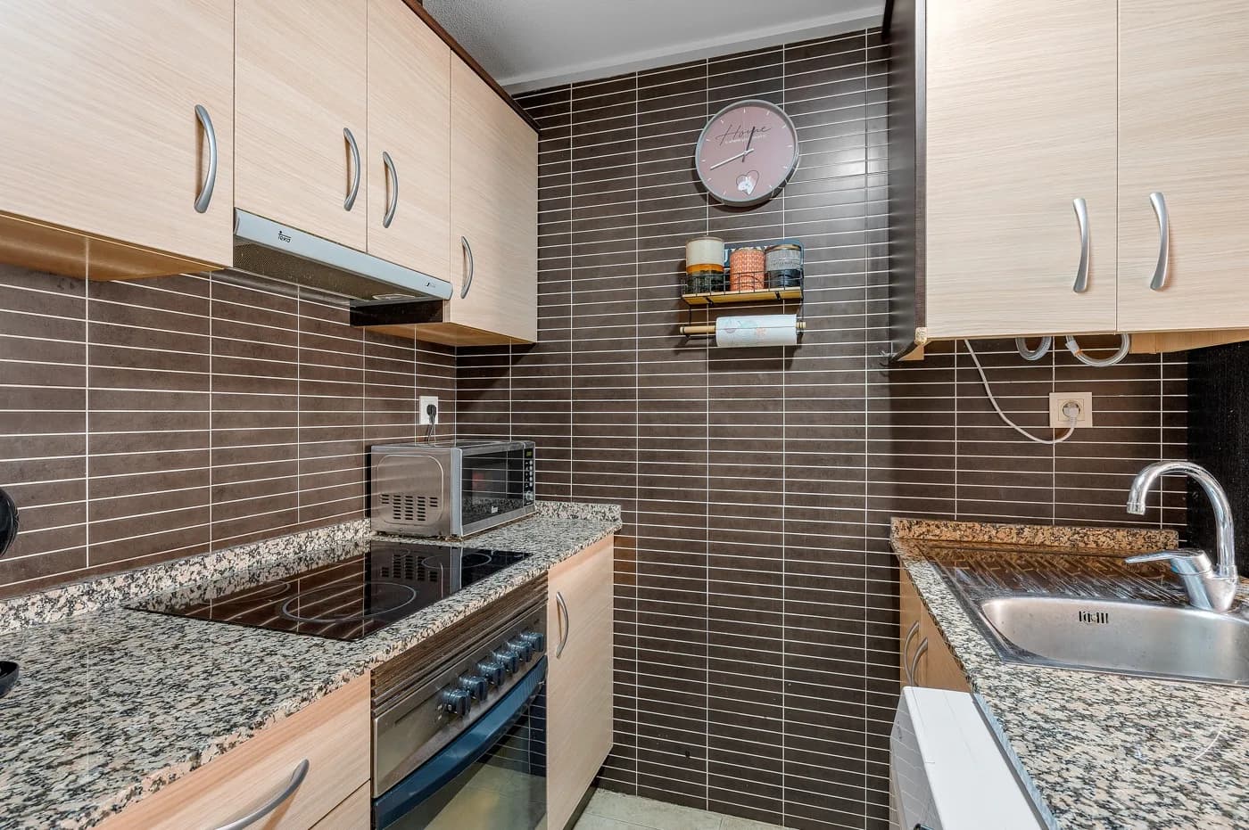 Apartment de 2 dormitorios en venta en Alicante - Image 8