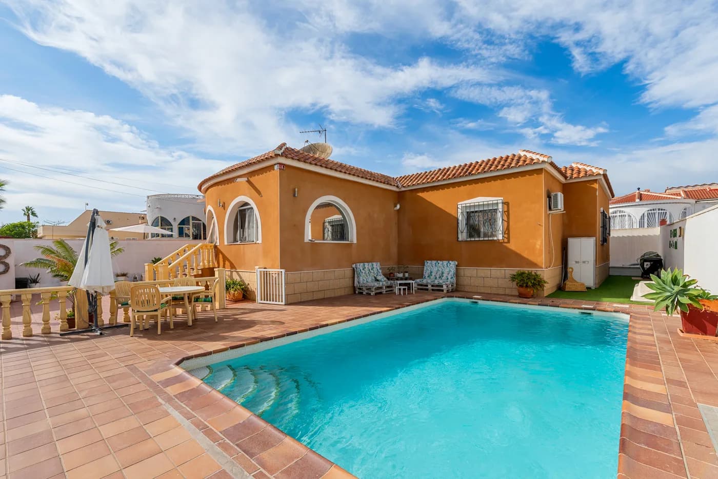 Villa de 4 dormitorios en venta en Ciudad Quesada - Rojales, Alicante
