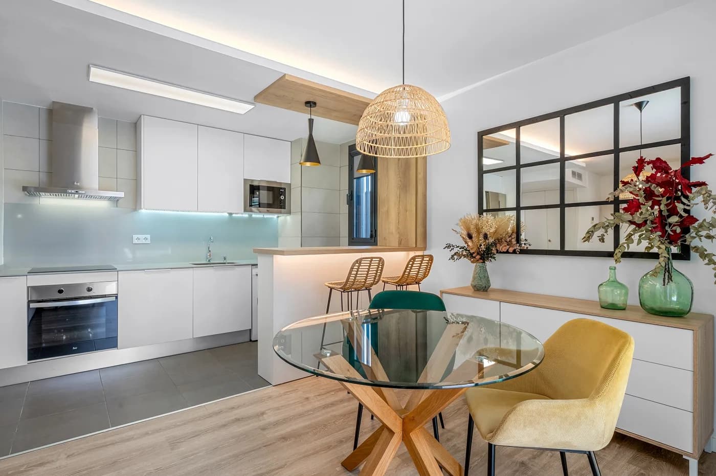 Apartment de 2 dormitorios en venta en El Campello, Alicante - Image 3
