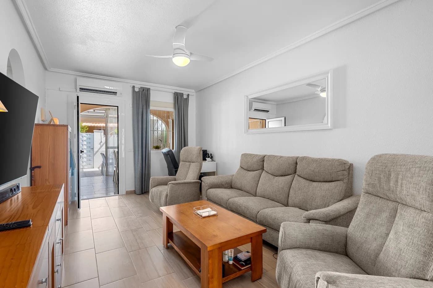 Townhouse de 2 dormitorios en venta en Ciudad Quesada - Rojales, Alicante - Image 6