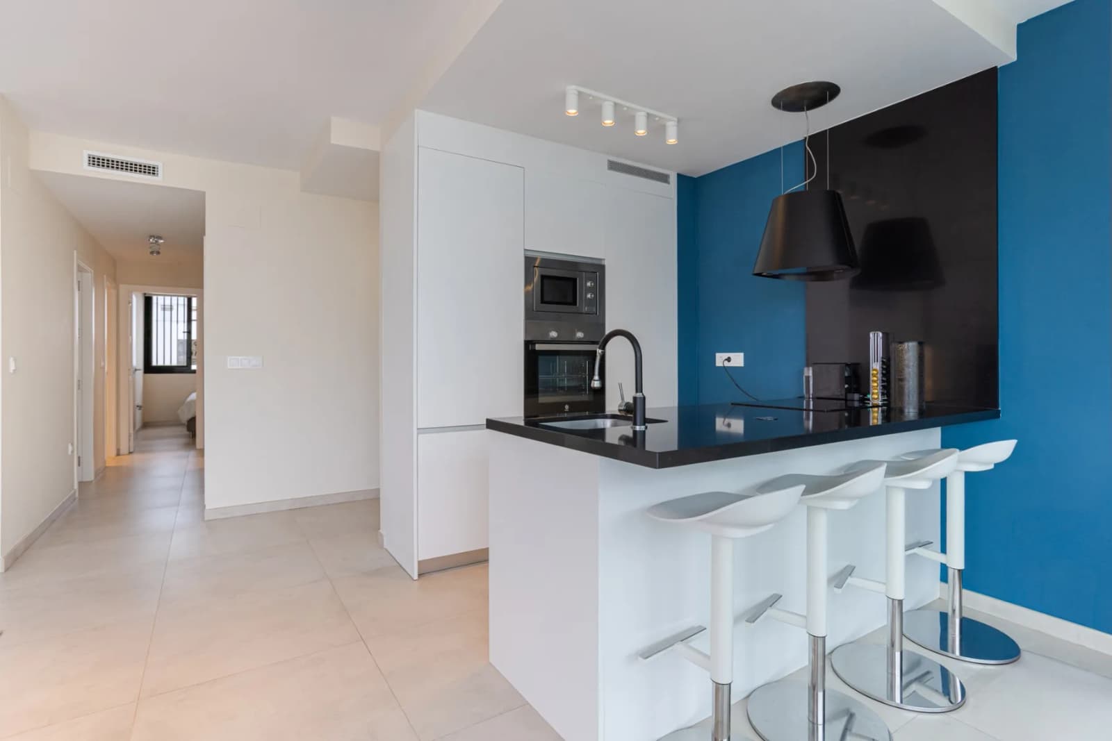 Apartment de 3 dormitorios en venta en Mar de Cristal, Murcia - Image 7