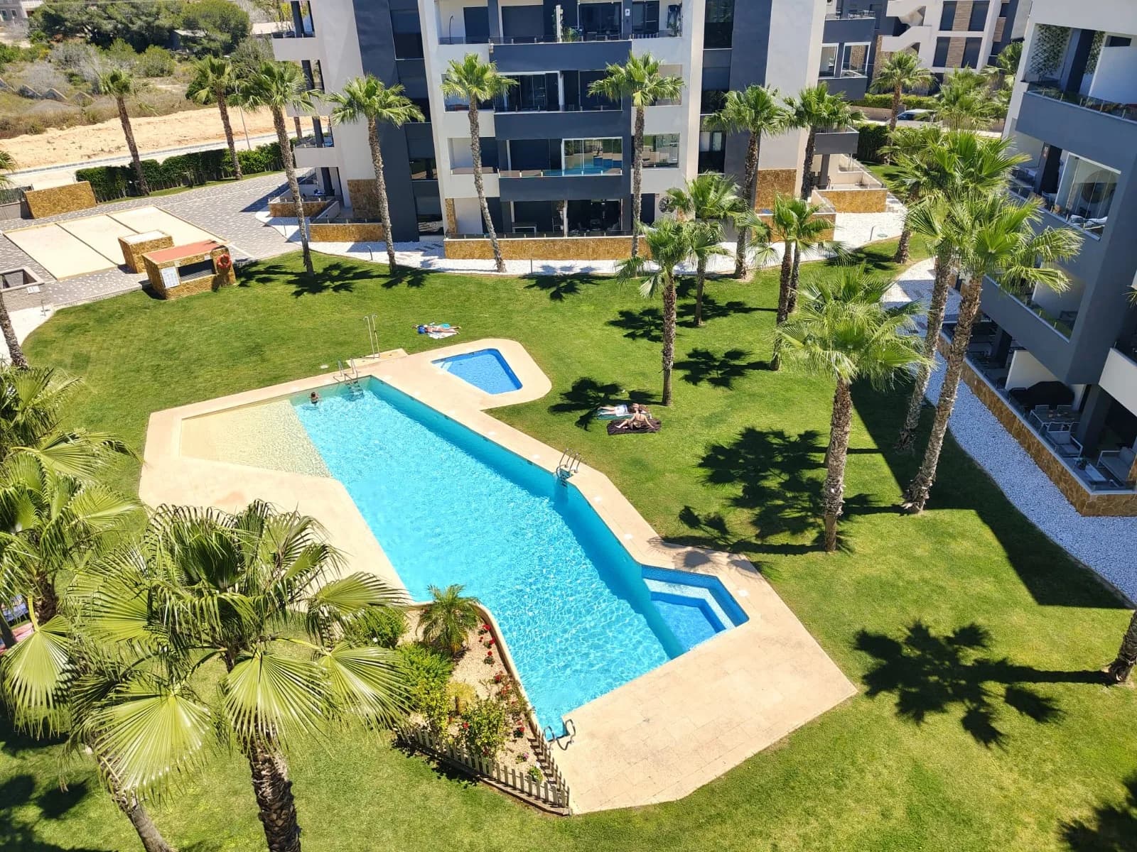 Apartment de 3 dormitorios en venta en Los Altos, Alicante