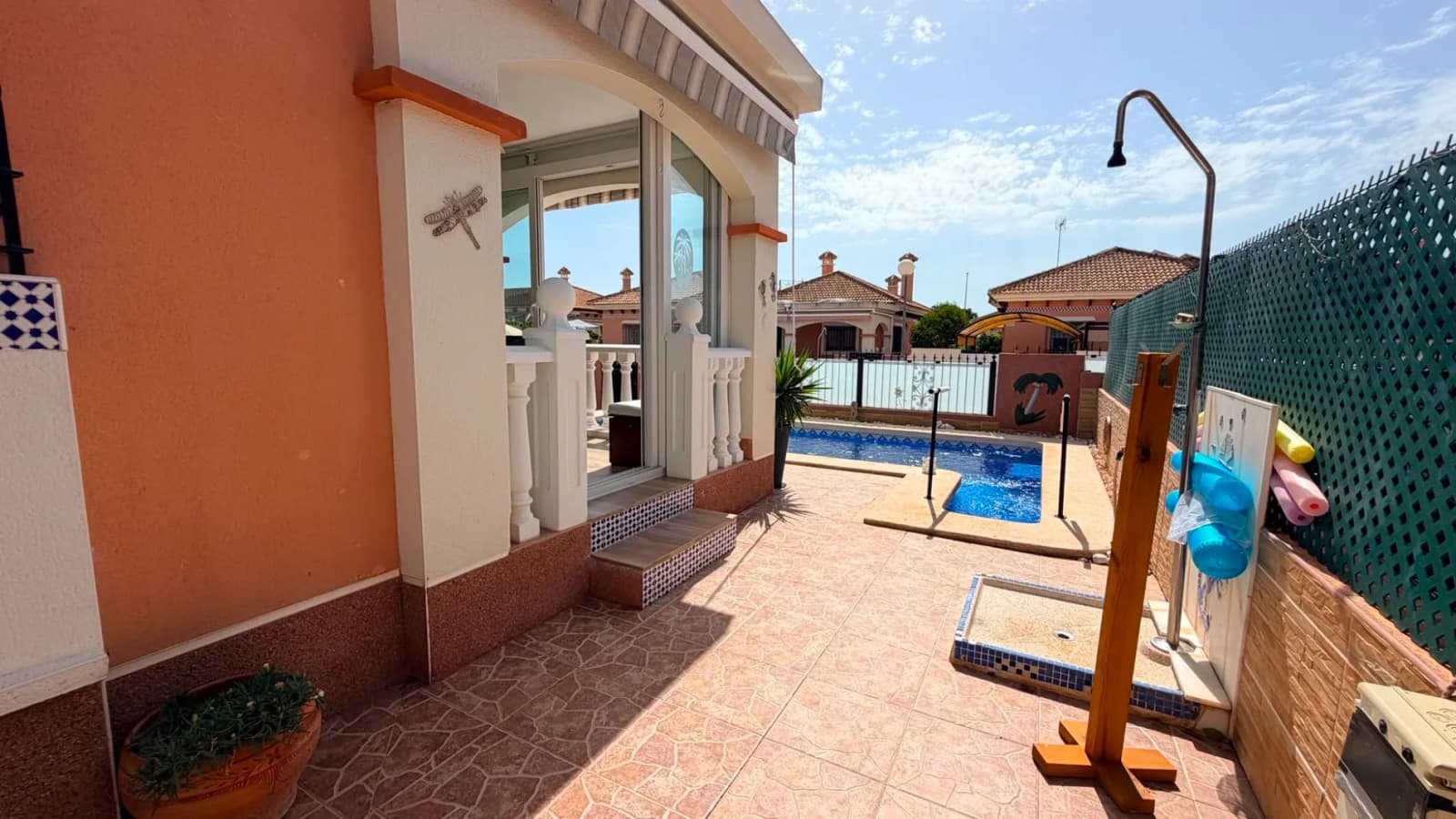 Detached Villa In Los Montesinos - Image 7