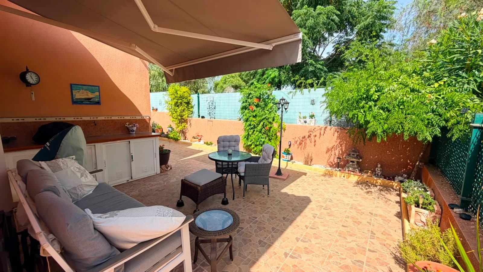 Detached Villa In Los Montesinos - Image 8