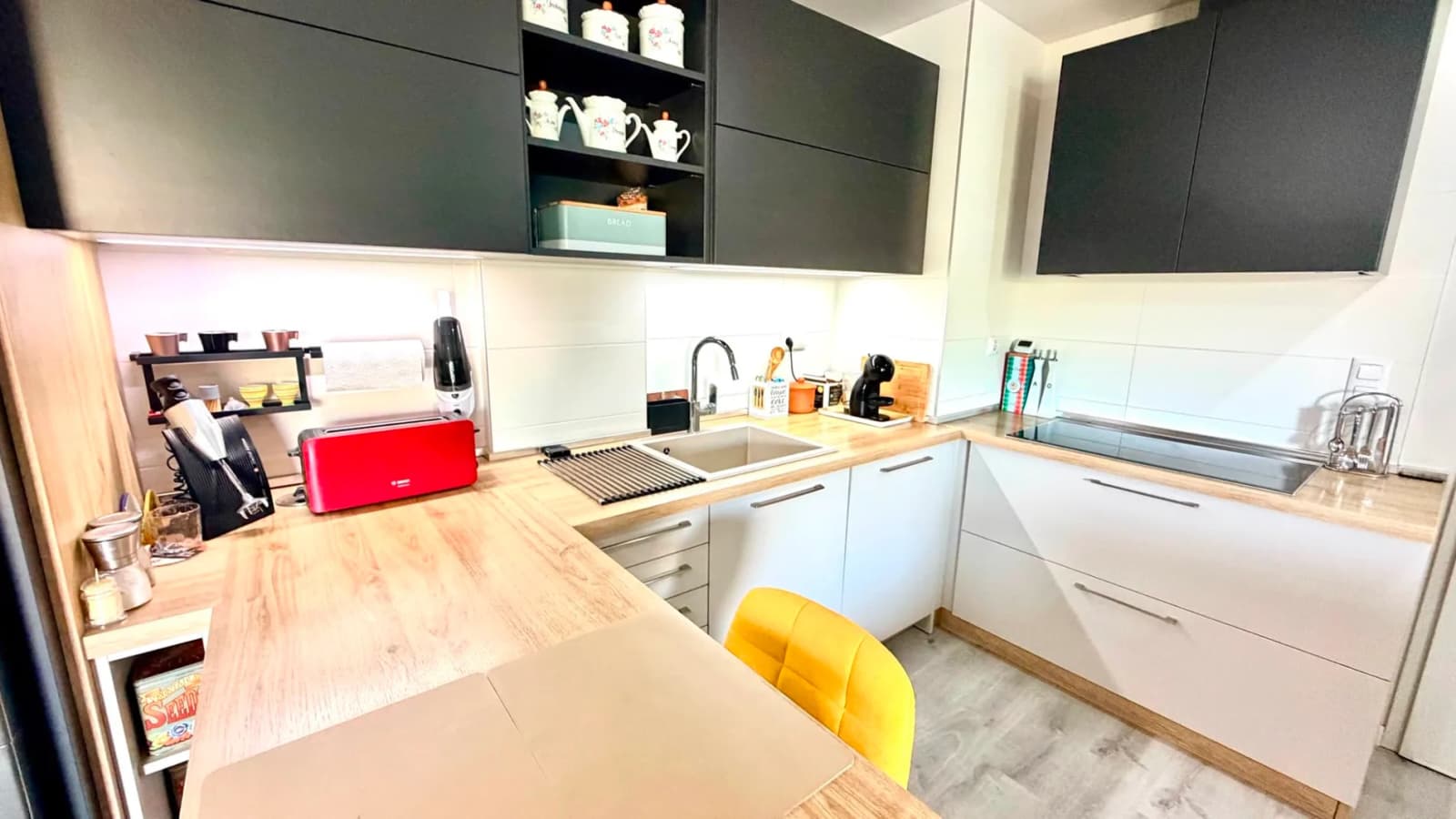 Apartment de 2 dormitorios en venta en Orihuela Costa, Alicante - Image 8