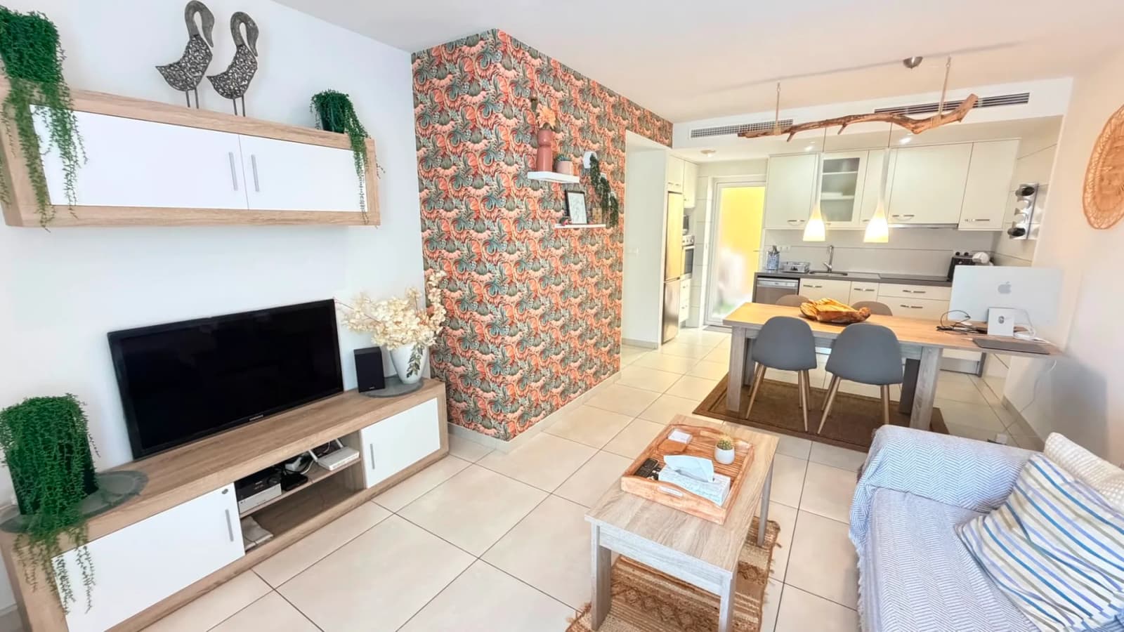 Apartment de 2 dormitorios en venta en Torrevieja, Alicante - Image 8