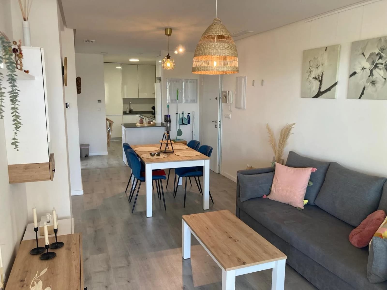 Apartment de 2 dormitorios en venta en Los Dolses, Alicante - Image 2
