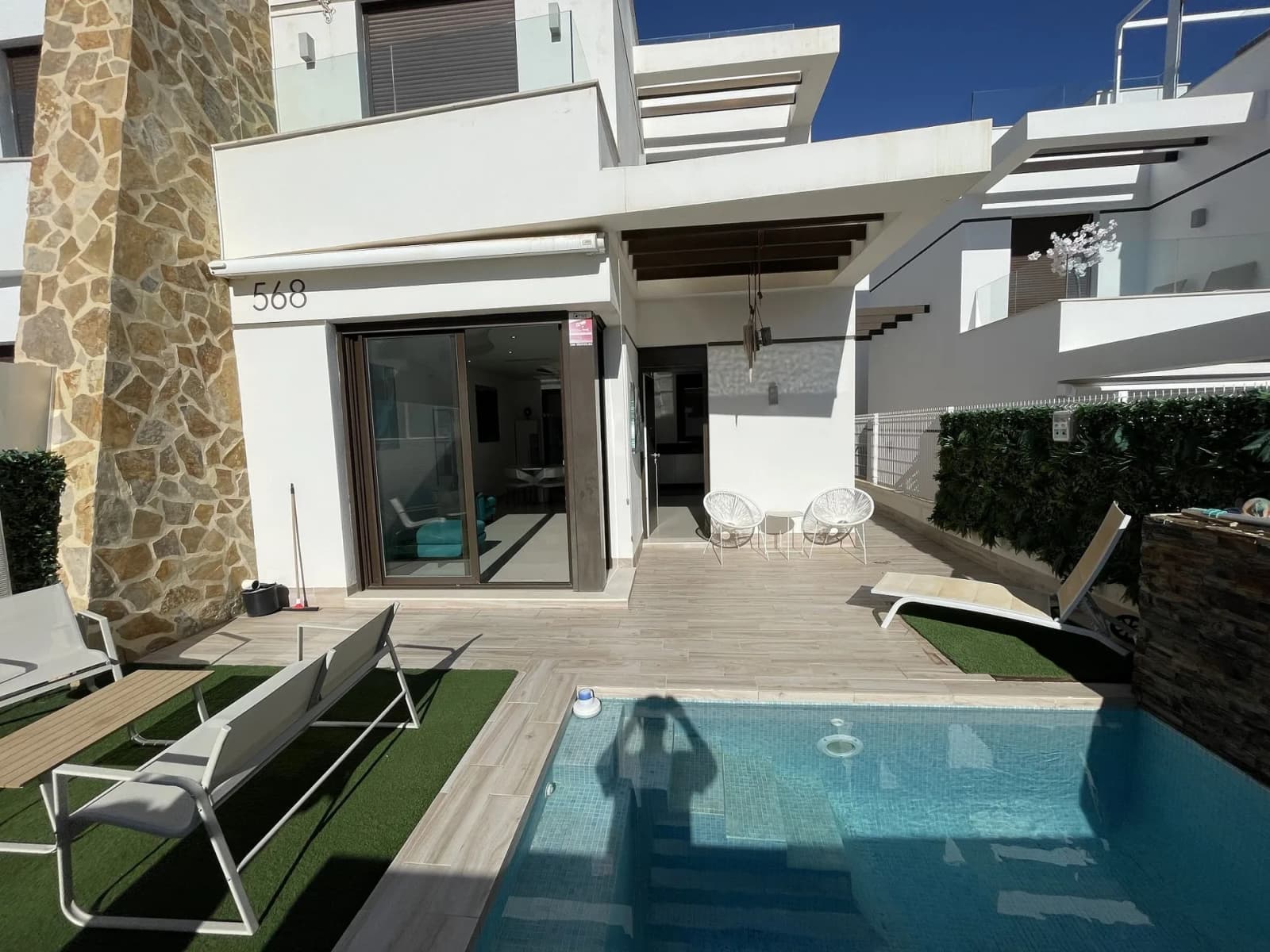 Semi-detached House In Villamartin - Image 3