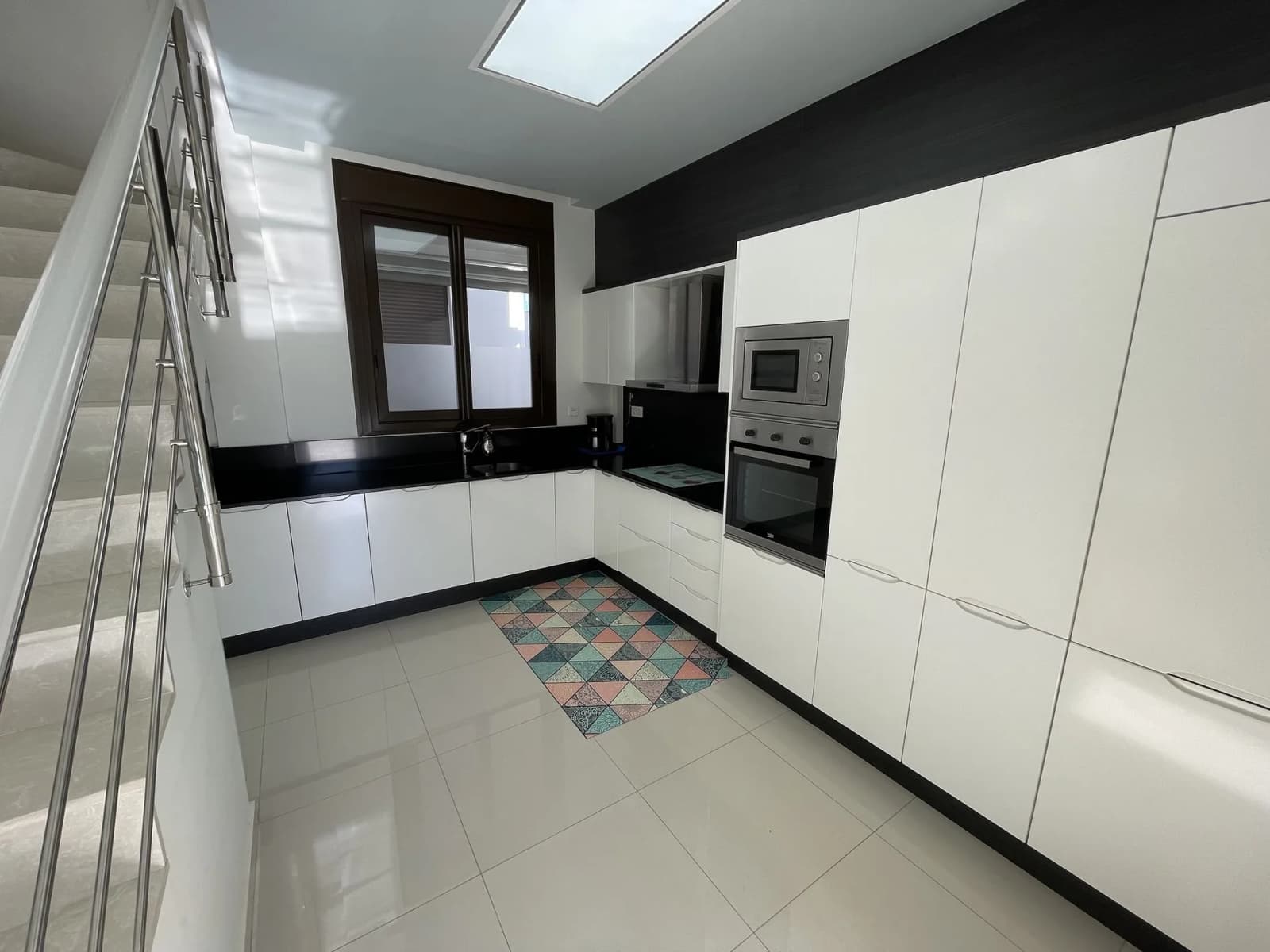 Semi-detached House In Villamartin - Image 8