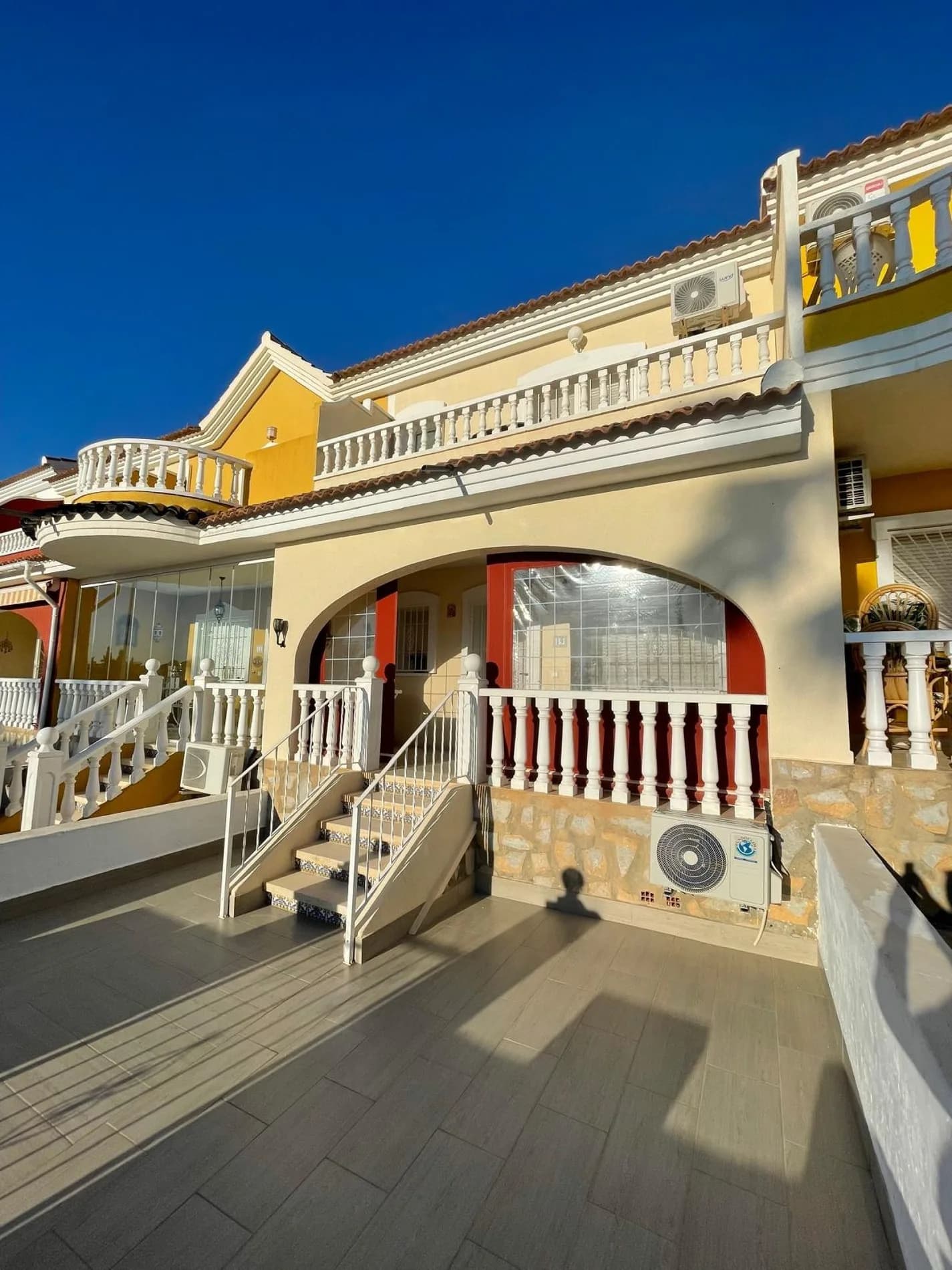 Townhouse de 3 dormitorios en venta en Ciudad Quesada, Alicante - Image 3