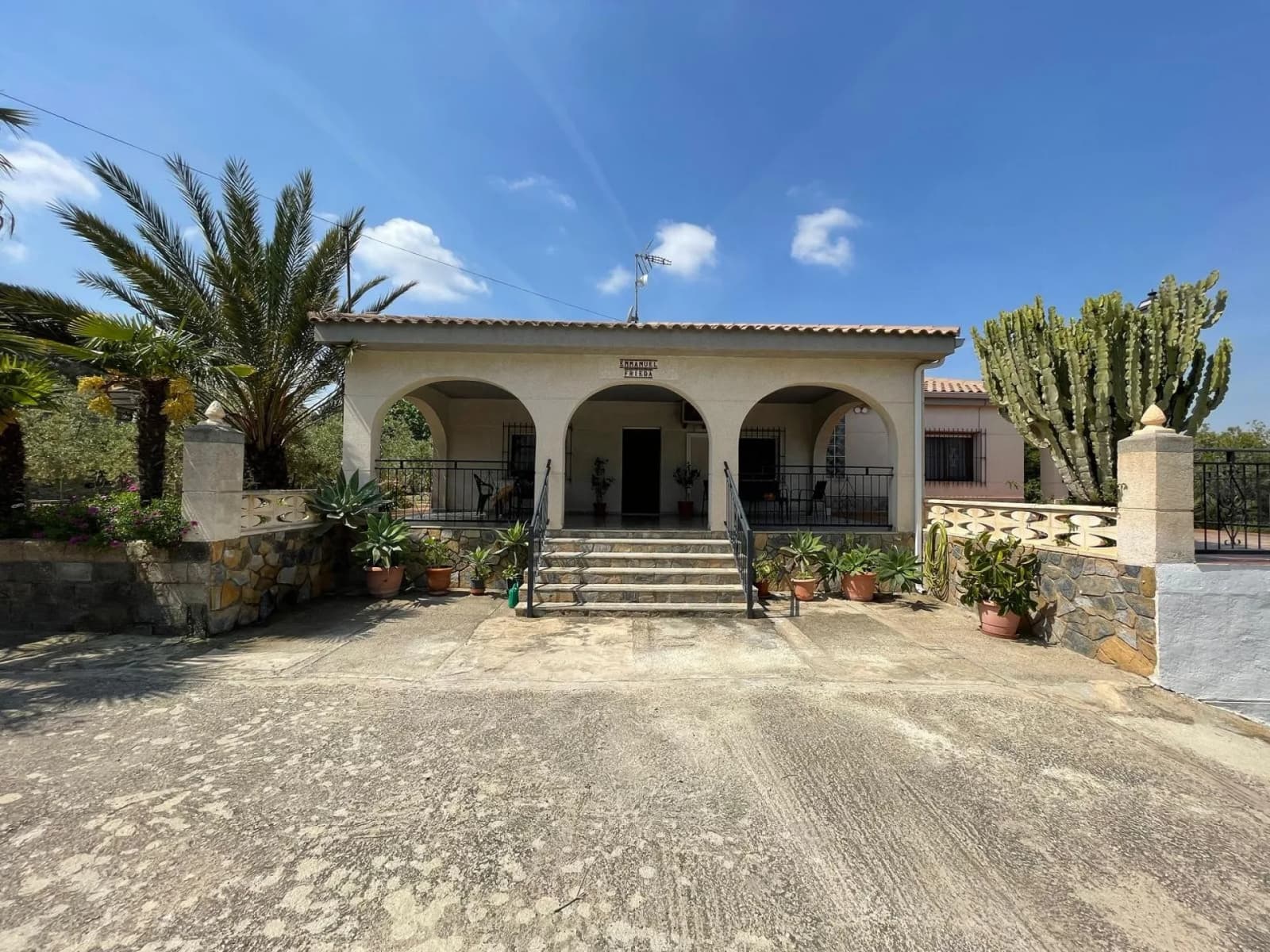 Detached Villa In El Rebolledo - Image 6