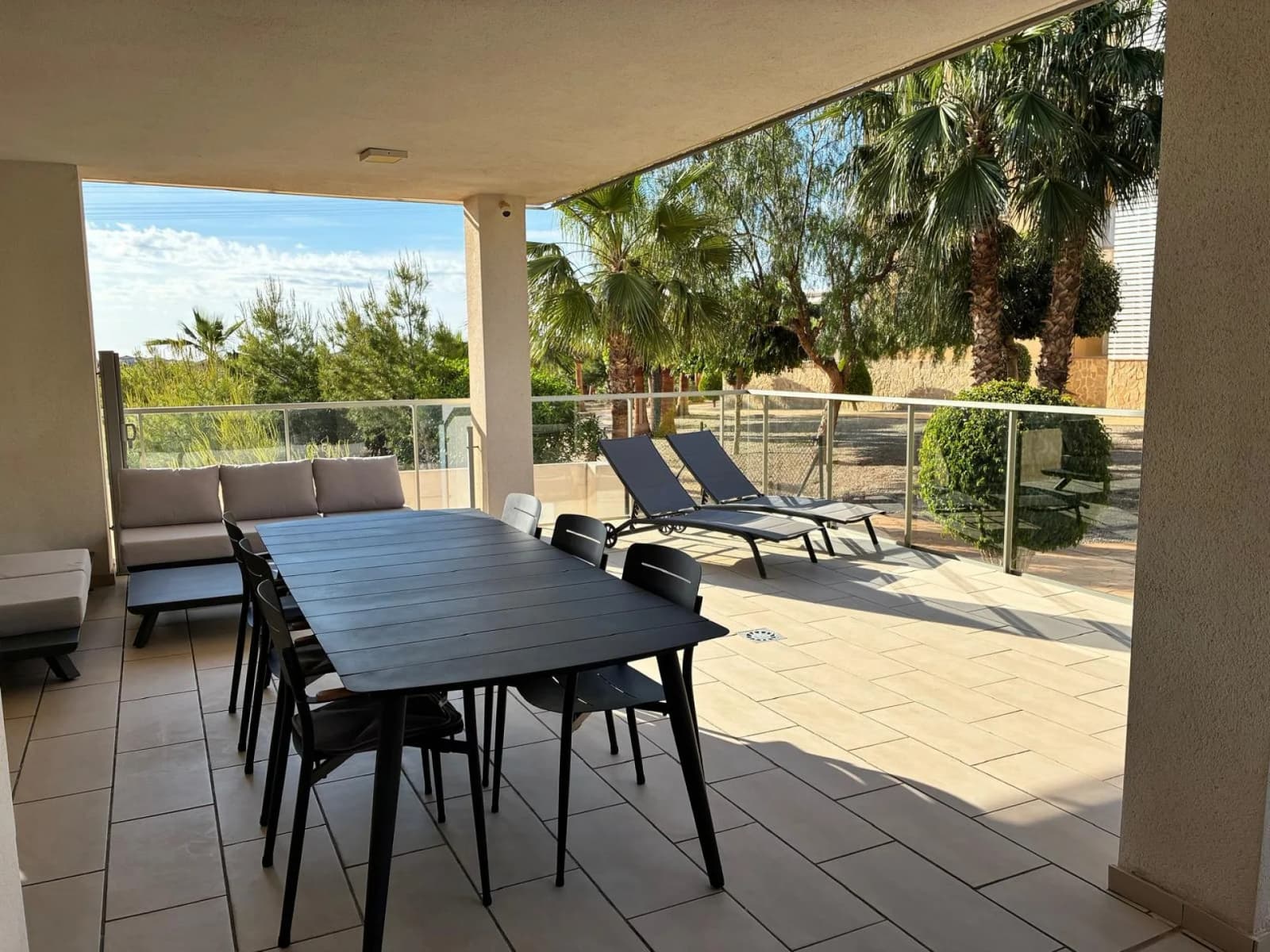 Apartment de 3 dormitorios en venta en Villamartin, Alicante - Image 7