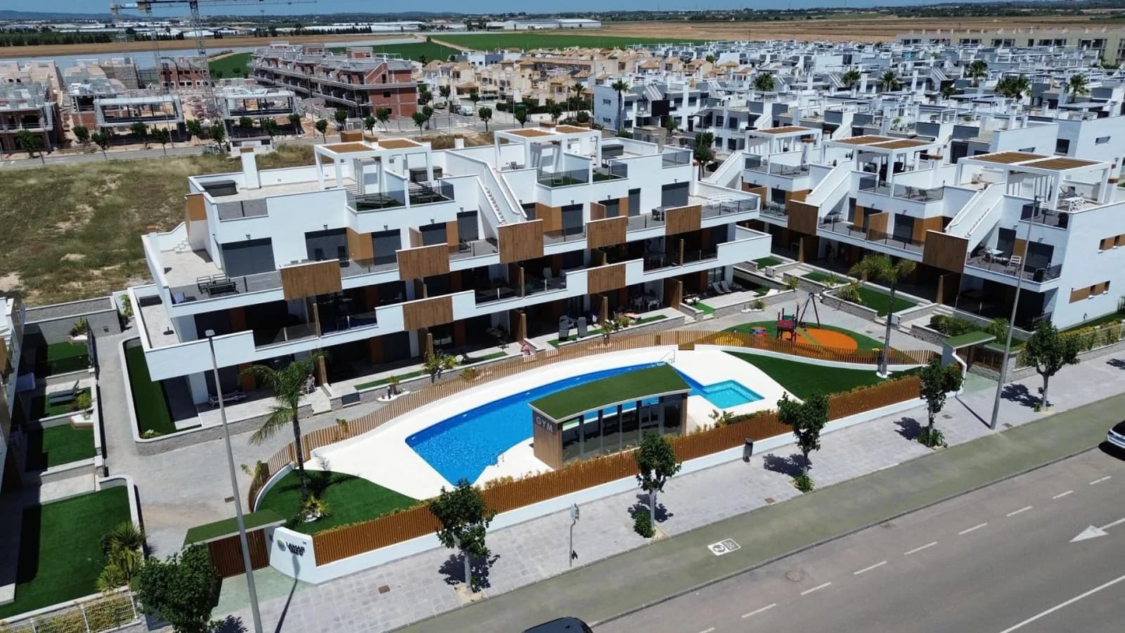 Apartment de 2 dormitorios en venta en Pilar de La Horadada, Murcia - Image 2