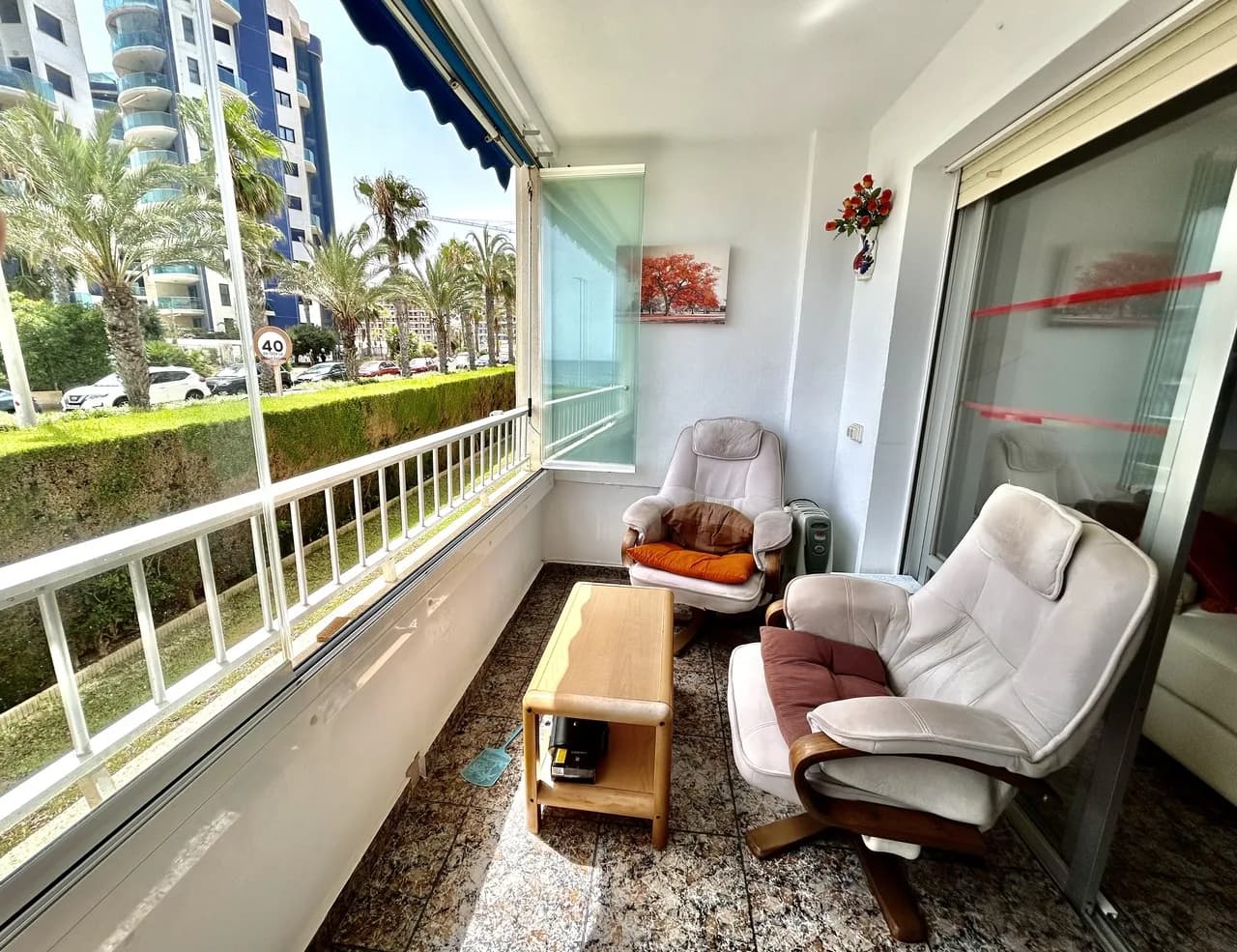 Apartment In Punta Prima - Image 4