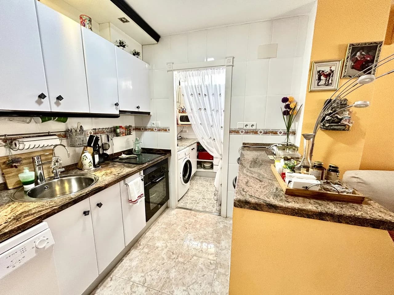 Townhouse In Los Altos - Image 7