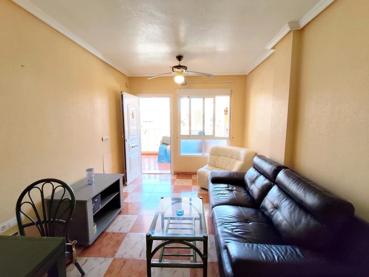 Apartment de 2 dormitorios en venta en Villamartin, Alicante - Image 6