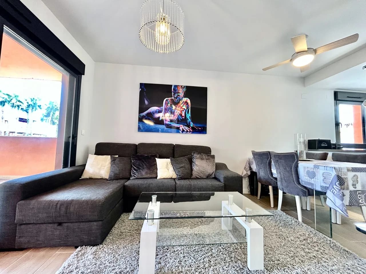 Apartment de 2 dormitorios en venta en Villamartin, Alicante - Image 7
