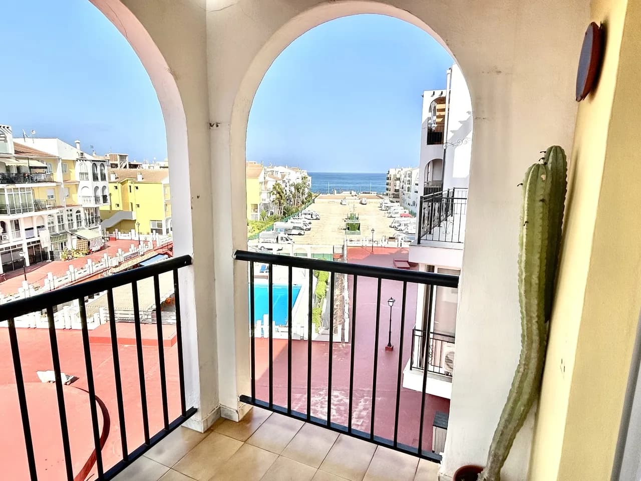 Apartment de 1 dormitorios en venta en Torrevieja, Alicante - Image 2