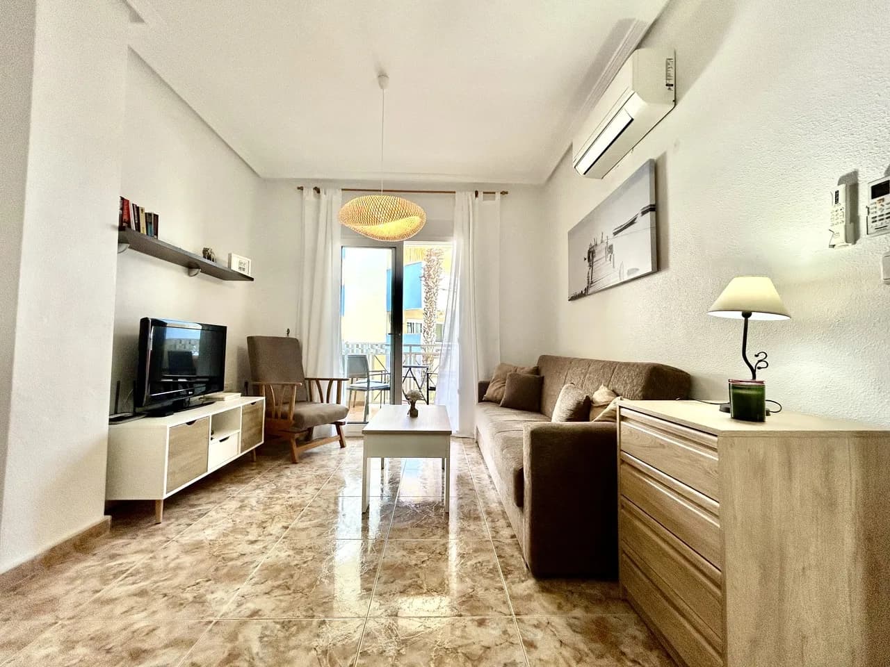 Apartment de 2 dormitorios en venta en Cabo Roig, Alicante - Image 7