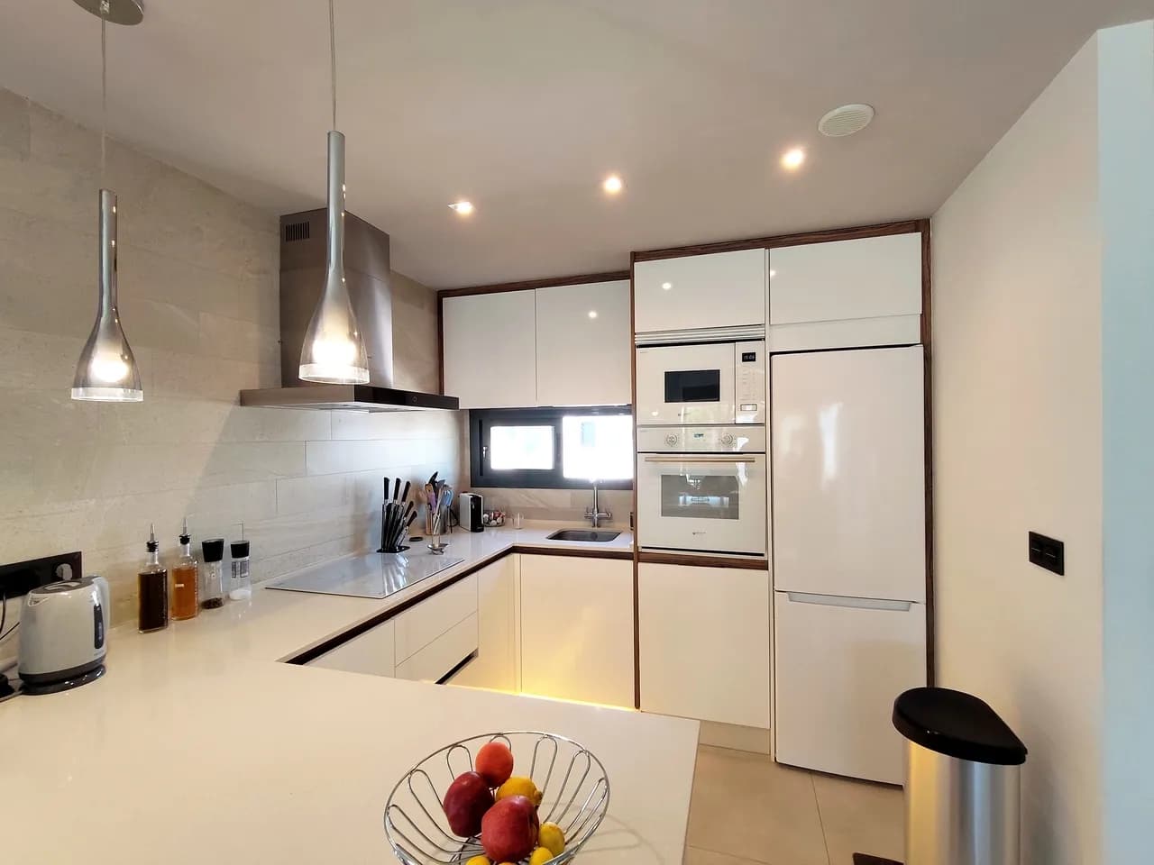 Villa de 3 dormitorios en venta en Guardamar Del Segura, Alicante - Image 2