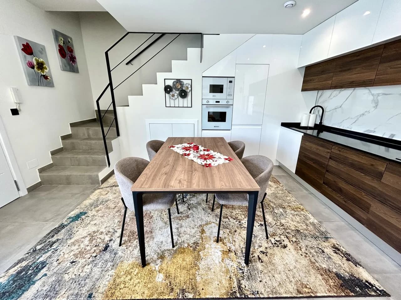 Villa de 2 dormitorios en venta en Villamartin, Alicante - Image 8