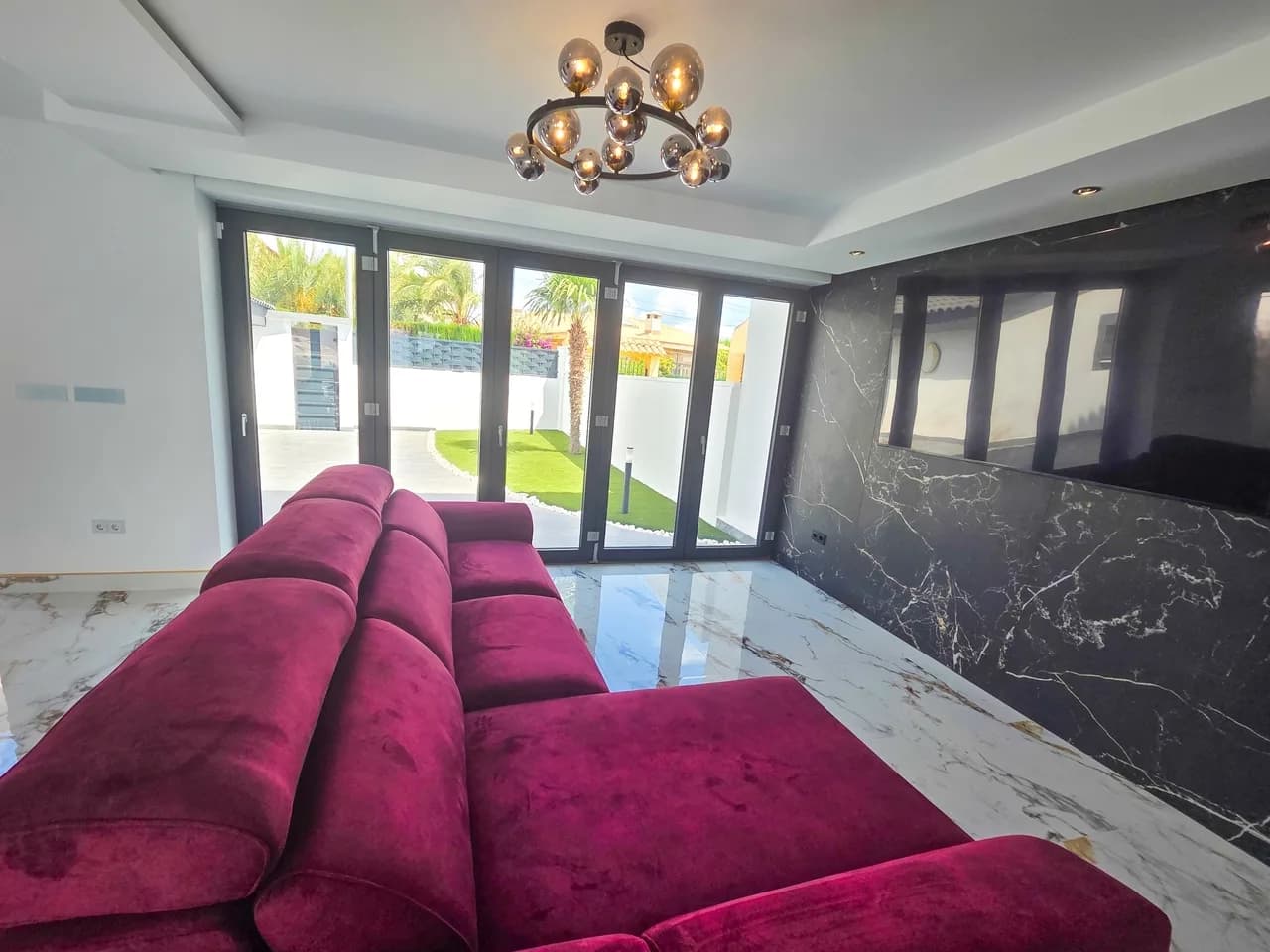 Townhouse de 5 dormitorios en venta en Los Urrutias, Murcia - Image 6