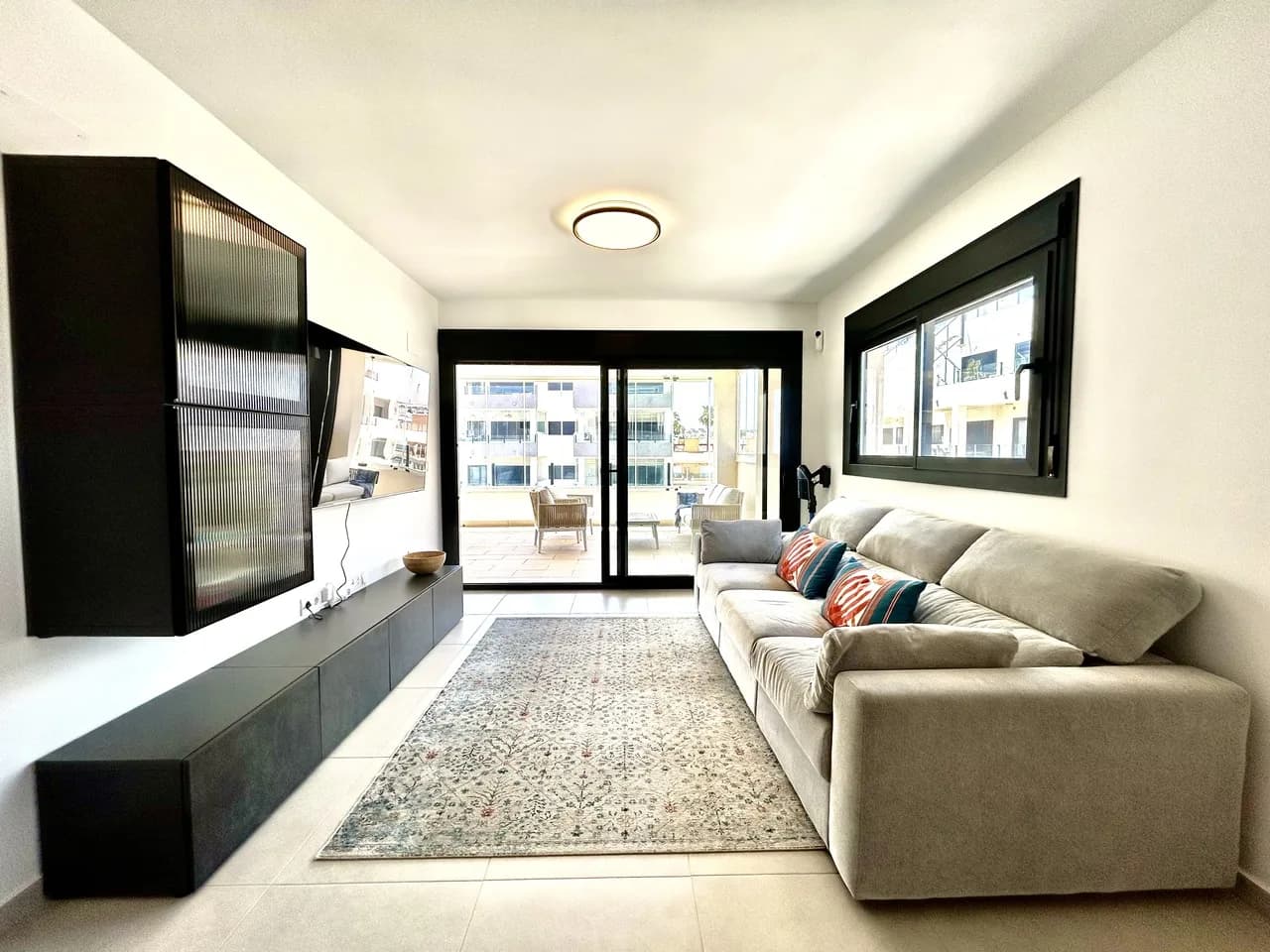 Apartment de 3 dormitorios en venta en Los Dolses, Alicante - Image 6