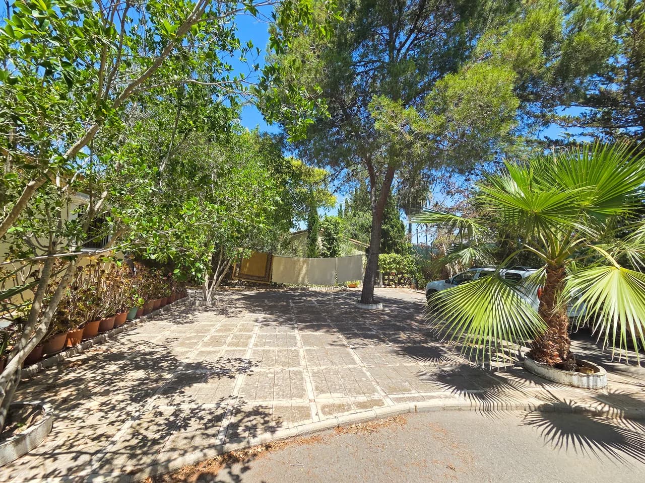 Villa de 9 dormitorios en venta en Elche, Alicante - Image 6