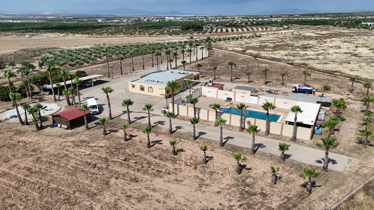 Villa de 6 dormitorios en venta en Fuente-Alamo de Murcia, Murcia