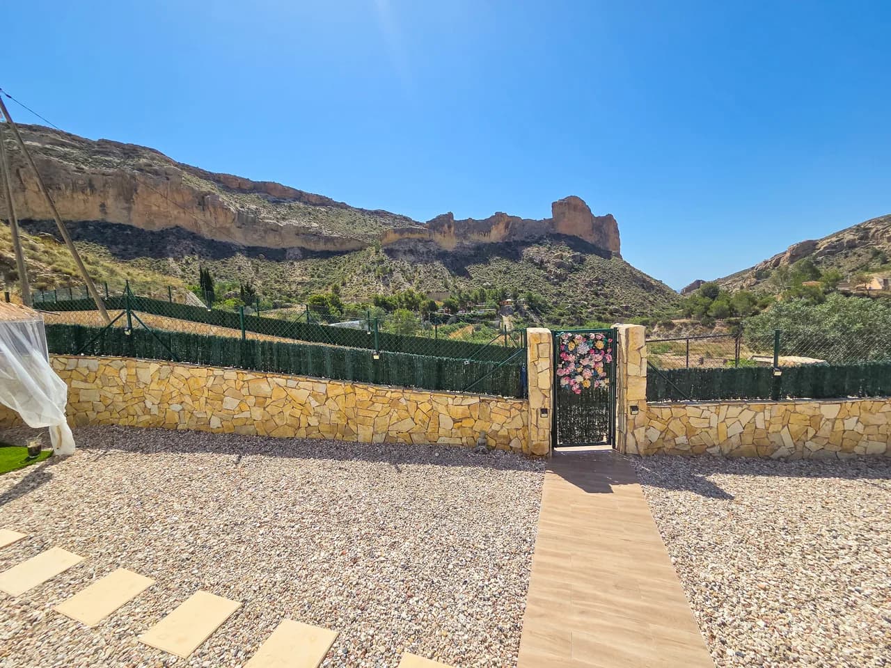 Villa de 3 dormitorios en venta en Crevillente, Alicante - Image 9
