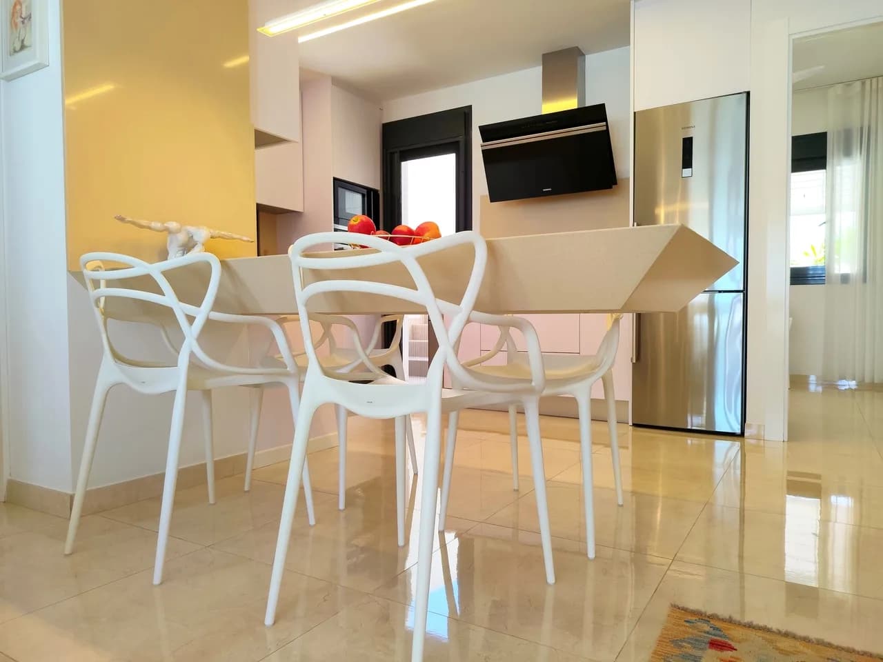 Villa de 3 dormitorios en venta en San Miguel de Salinas, Alicante - Image 8