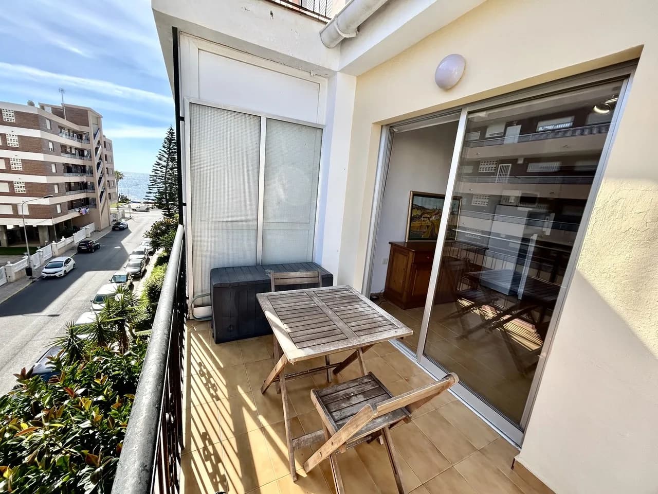 Apartment de 1 dormitorios en venta en Torrevieja, Alicante - Image 2