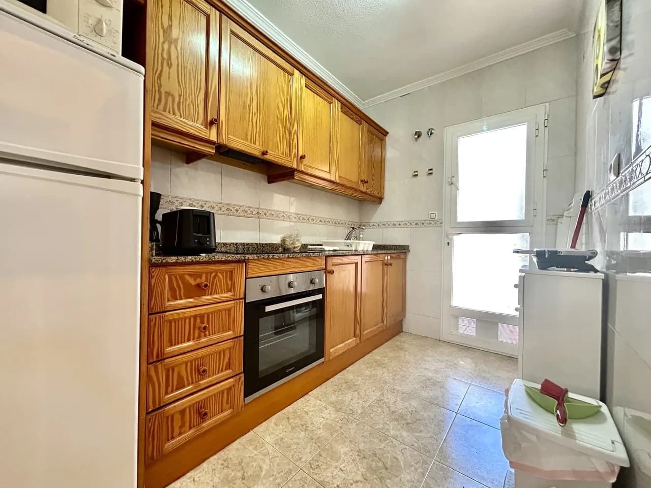 Villa de 2 dormitorios en venta en La Zenia, Alicante - Image 9