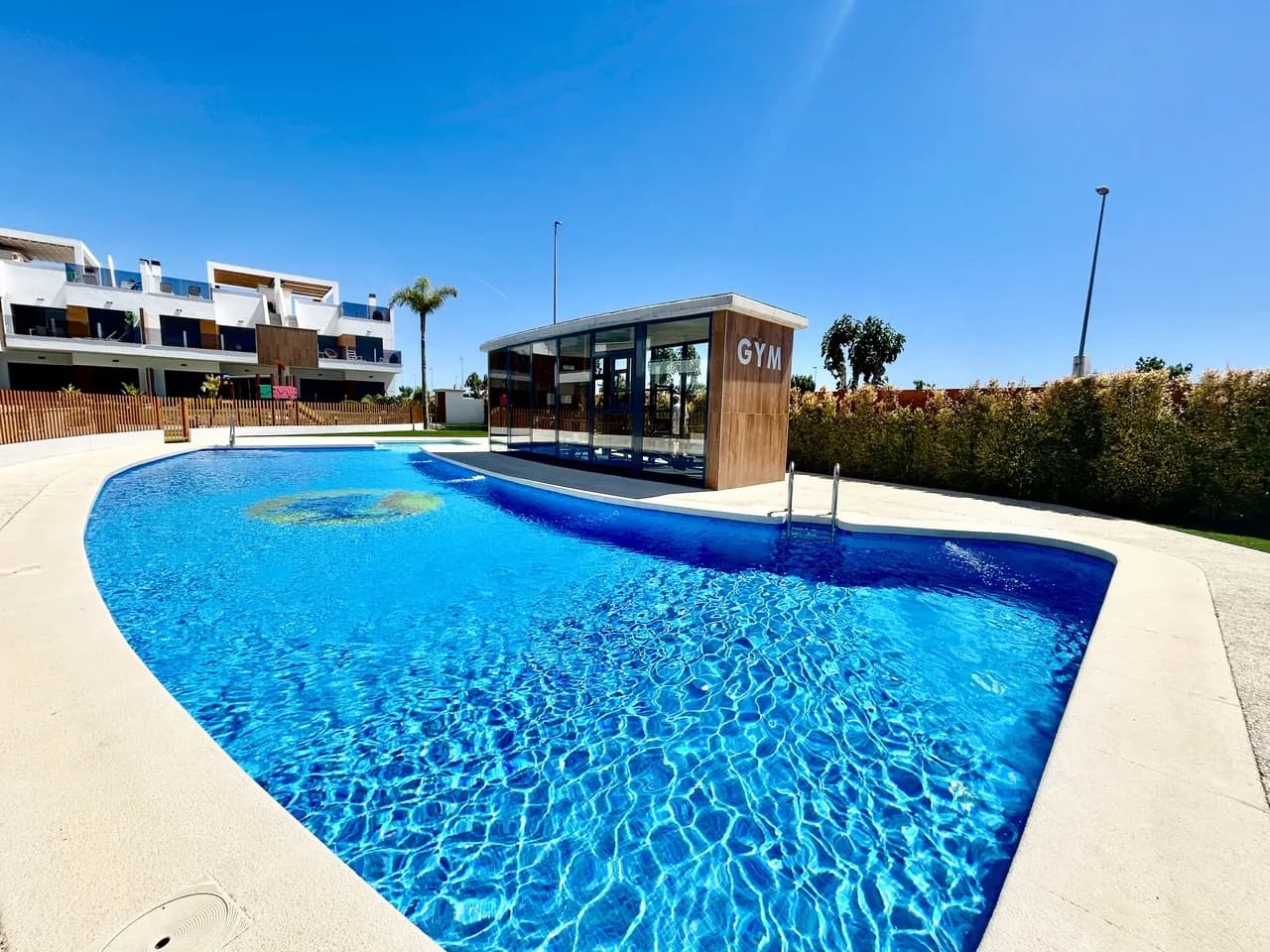 Apartment de 2 dormitorios en venta en Pilar de la Horadada, Alicante - Image 4