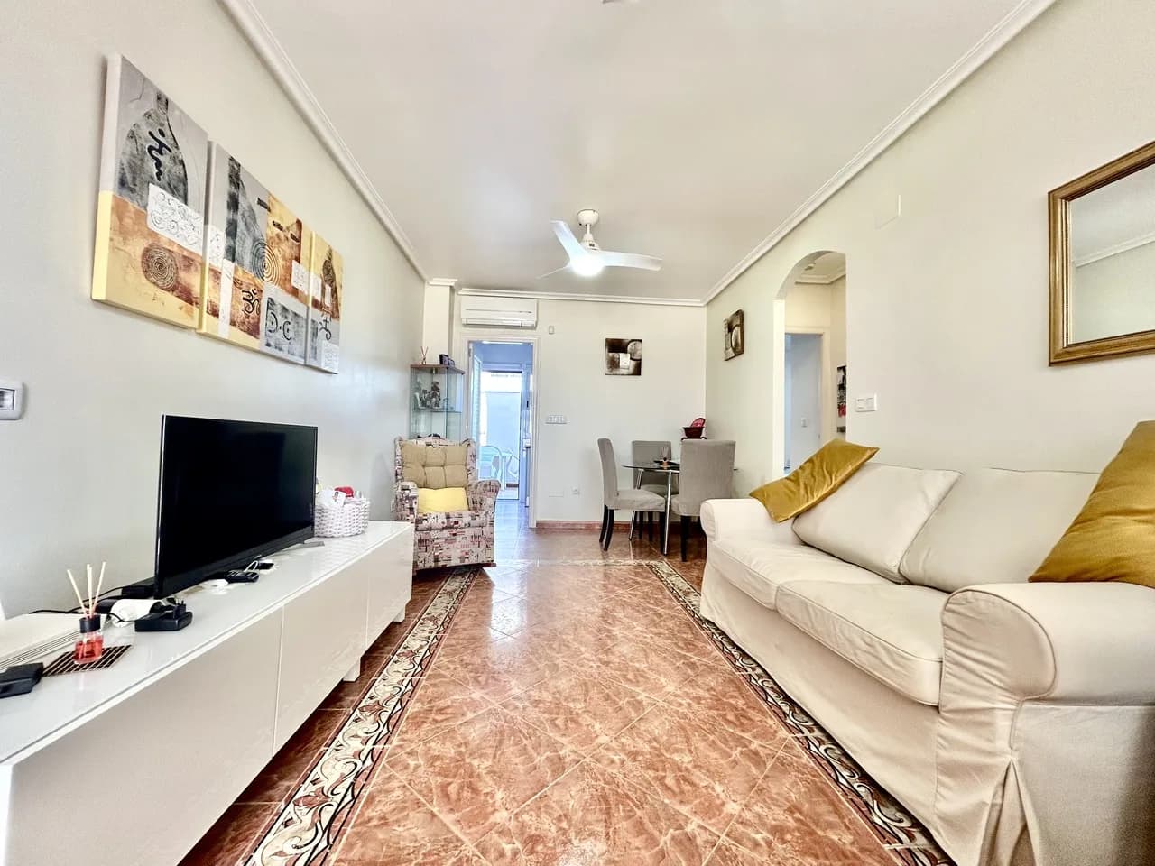 Apartment de 2 dormitorios en venta en La Zenia, Alicante - Image 6