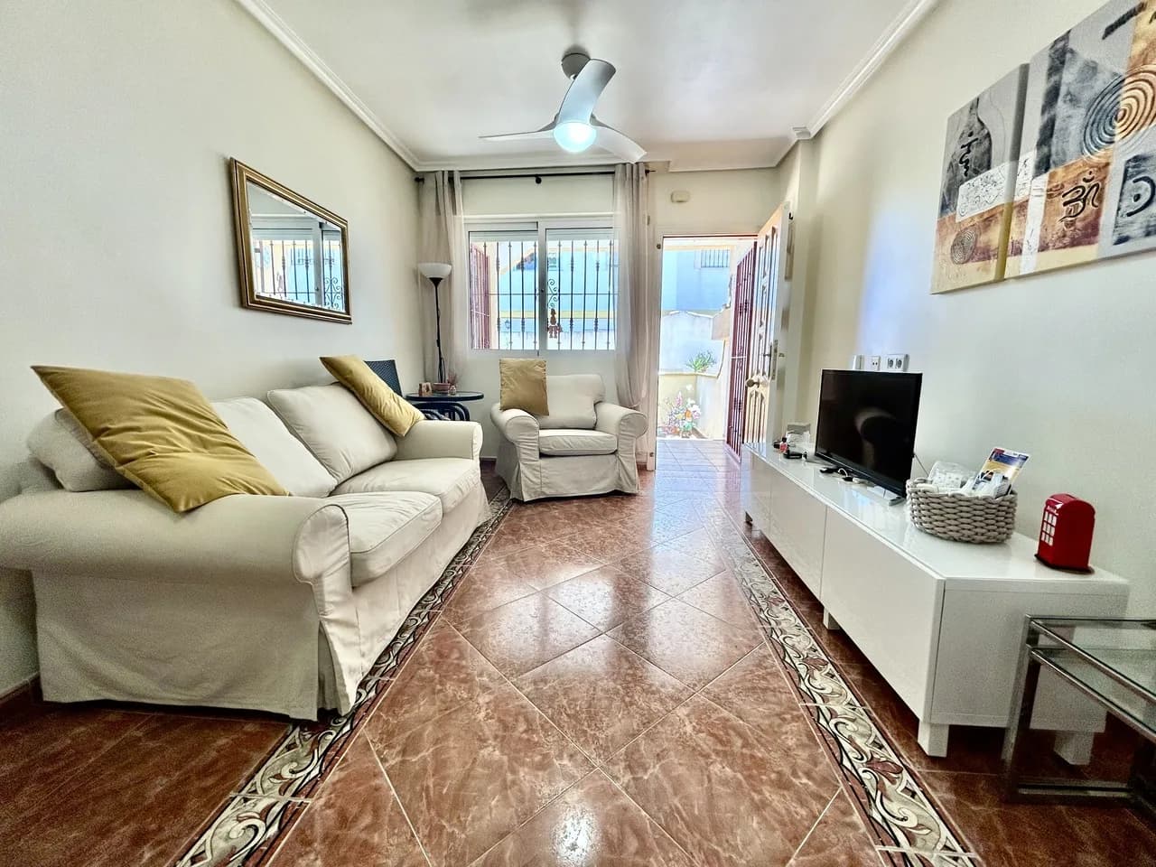 Apartment de 2 dormitorios en venta en La Zenia, Alicante - Image 7