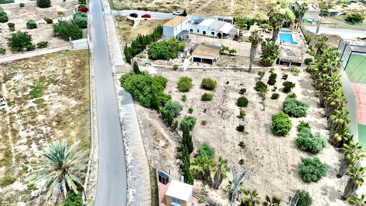 Villa de 6 dormitorios en venta en Los Montesinos, Alicante - Image 2