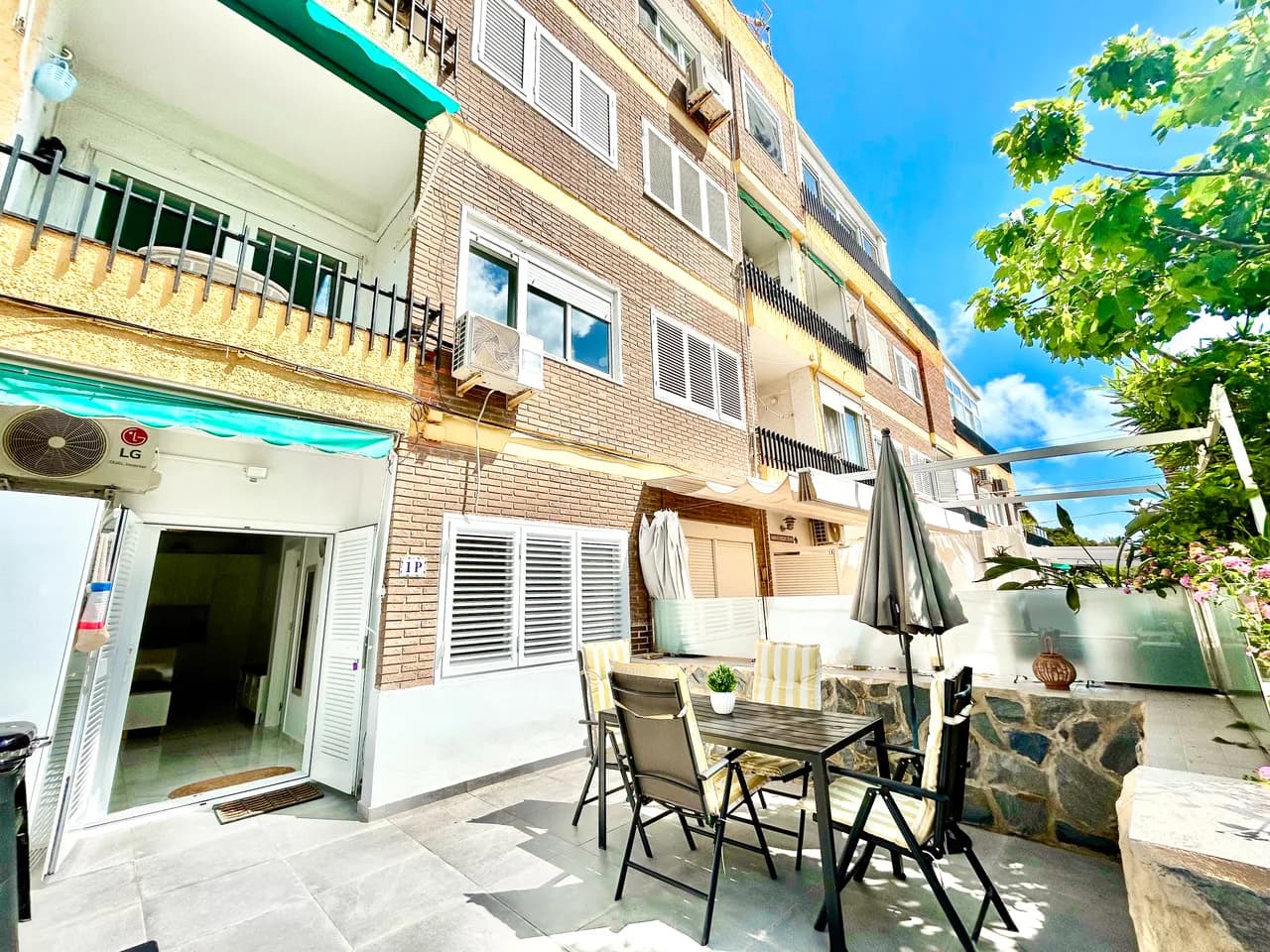 Apartment de 2 dormitorios en venta en La Zenia, Alicante