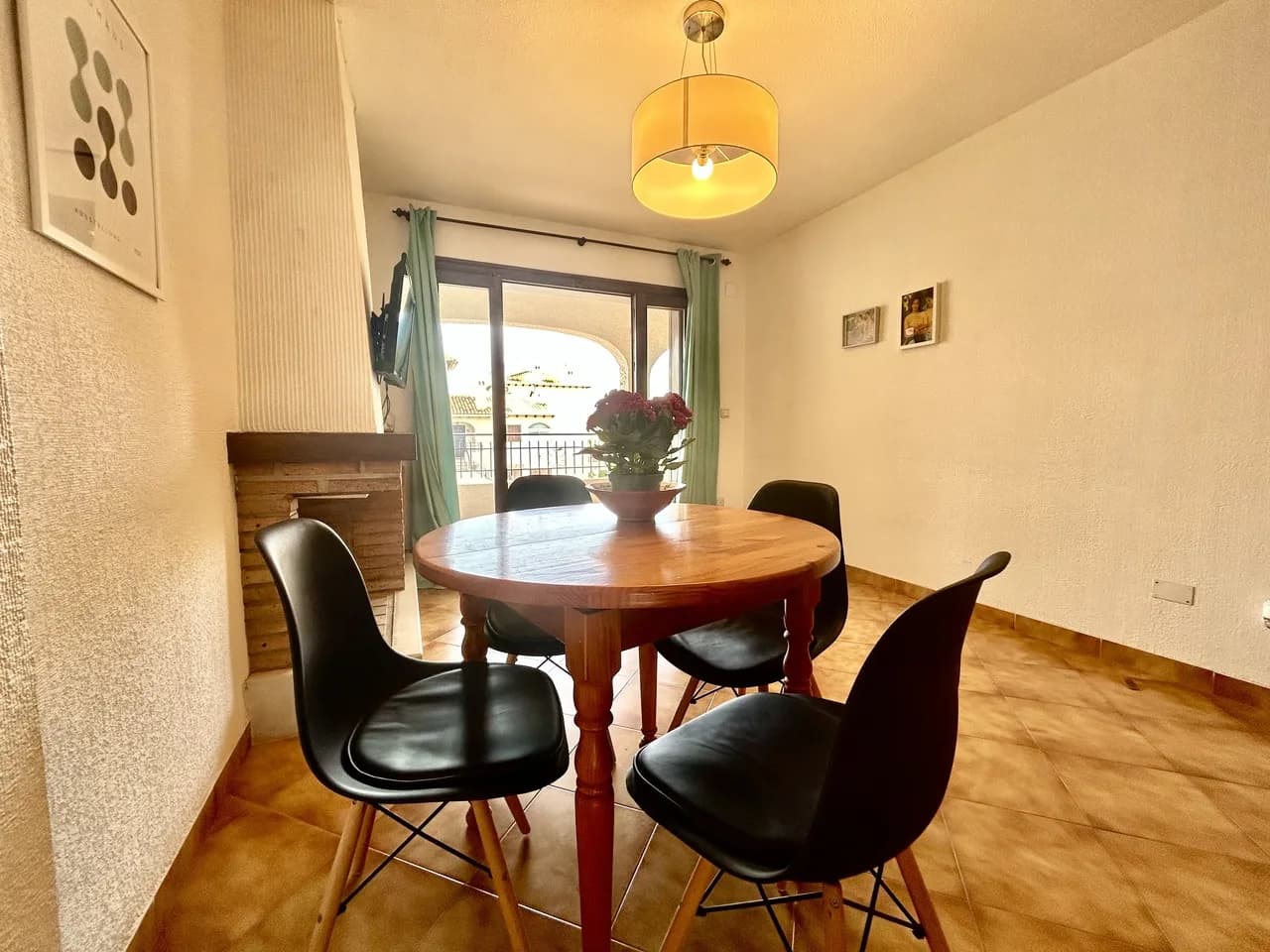 Apartment de 2 dormitorios en venta en Cabo Roig, Alicante - Image 5