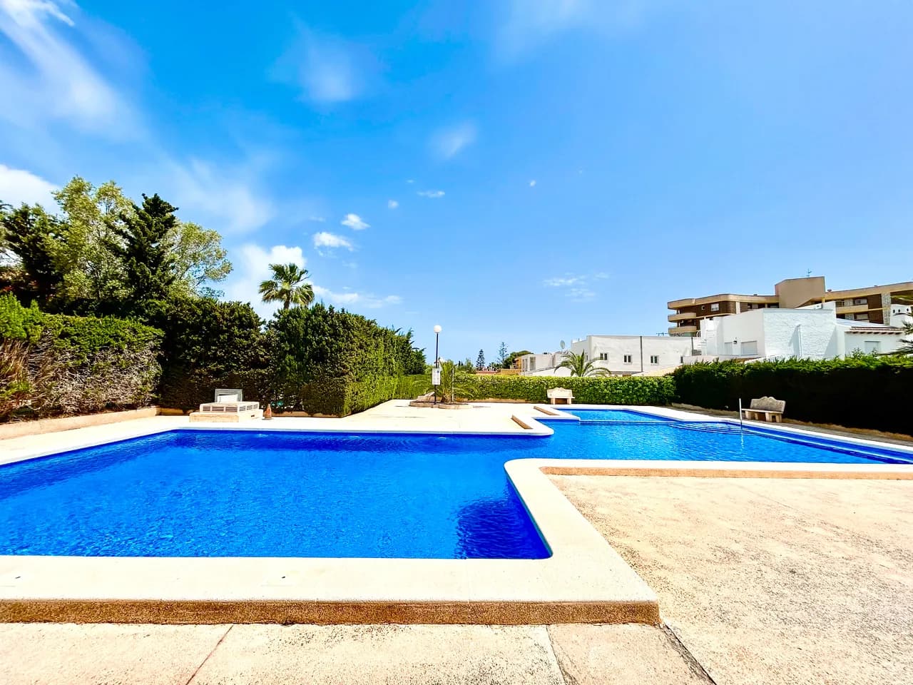 Villa de 3 dormitorios en venta en La Zenia, Alicante - Image 7