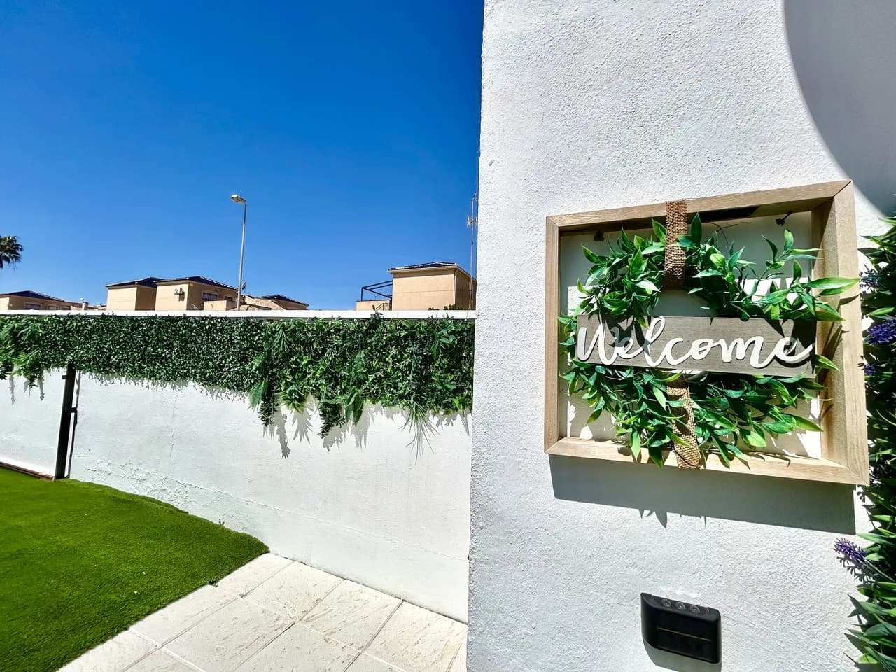 Townhouse de 2 dormitorios en venta en Punta Prima, Alicante - Image 3