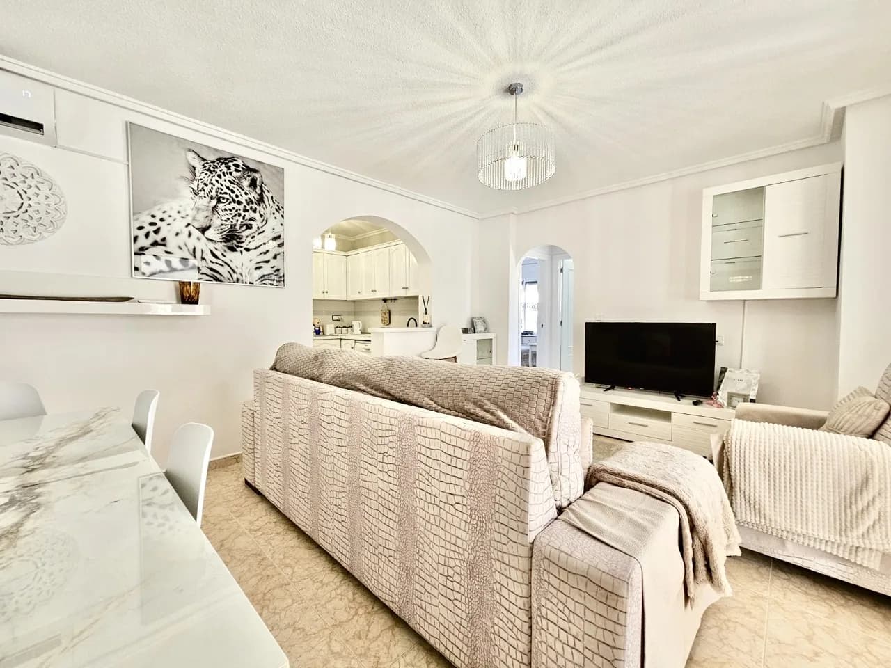 Townhouse de 2 dormitorios en venta en Punta Prima, Alicante - Image 9