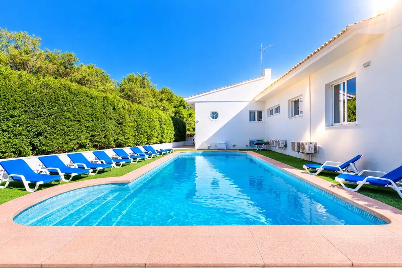 Villa de 7 dormitorios en venta en Dehesa De Campoamor, Alicante - Image 2
