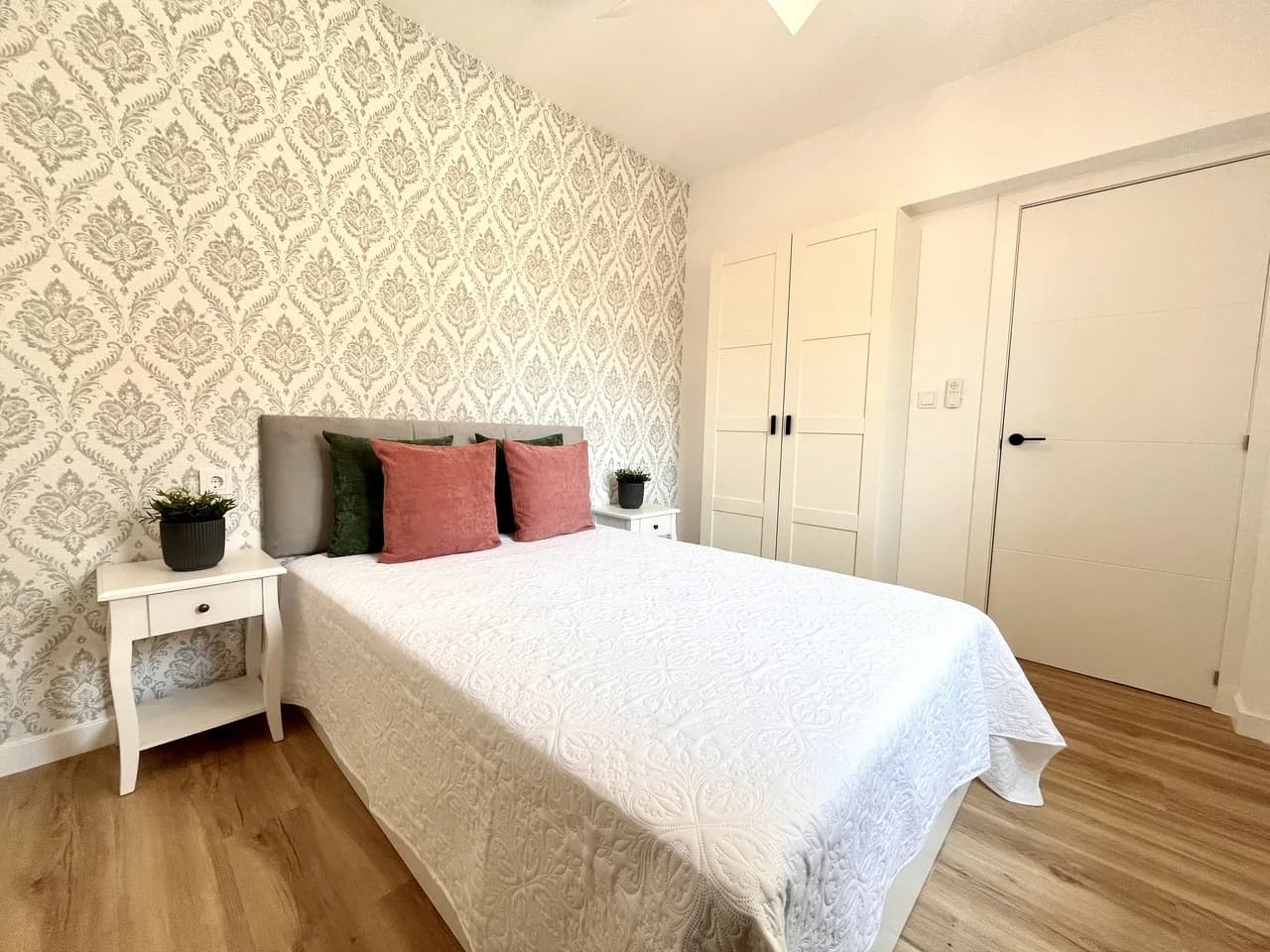 Townhouse de 3 dormitorios en venta en Los Altos, Alicante - Image 9