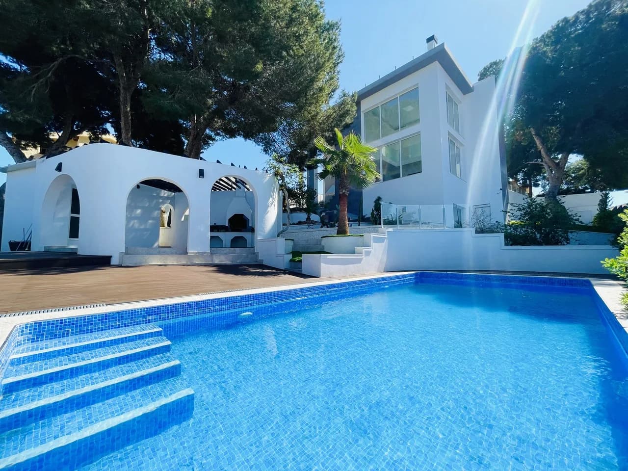 Villa de 6 dormitorios en venta en Los Balcones, Alicante - Image 2