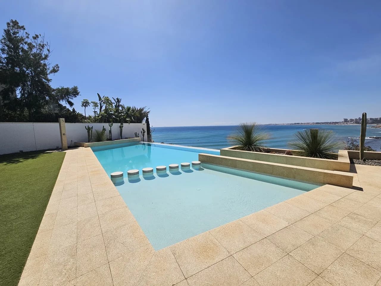 Villa de 5 dormitorios en venta en Cabo Roig, Alicante - Image 3