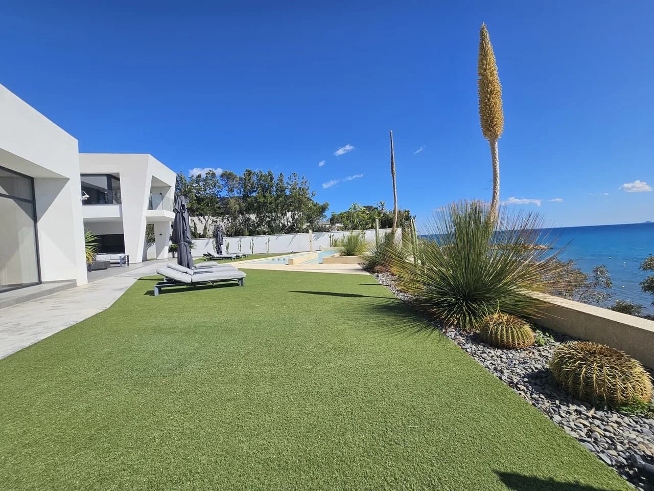 Villa de 5 dormitorios en venta en Cabo Roig, Alicante - Image 6