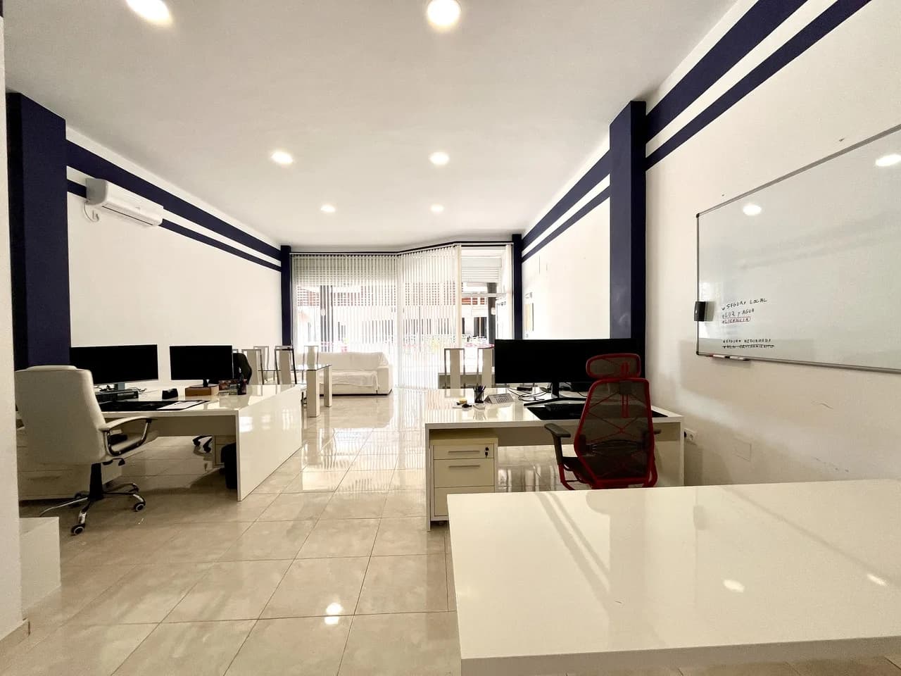 Commercial en venta en Playa Flamenca, Alicante - Image 3