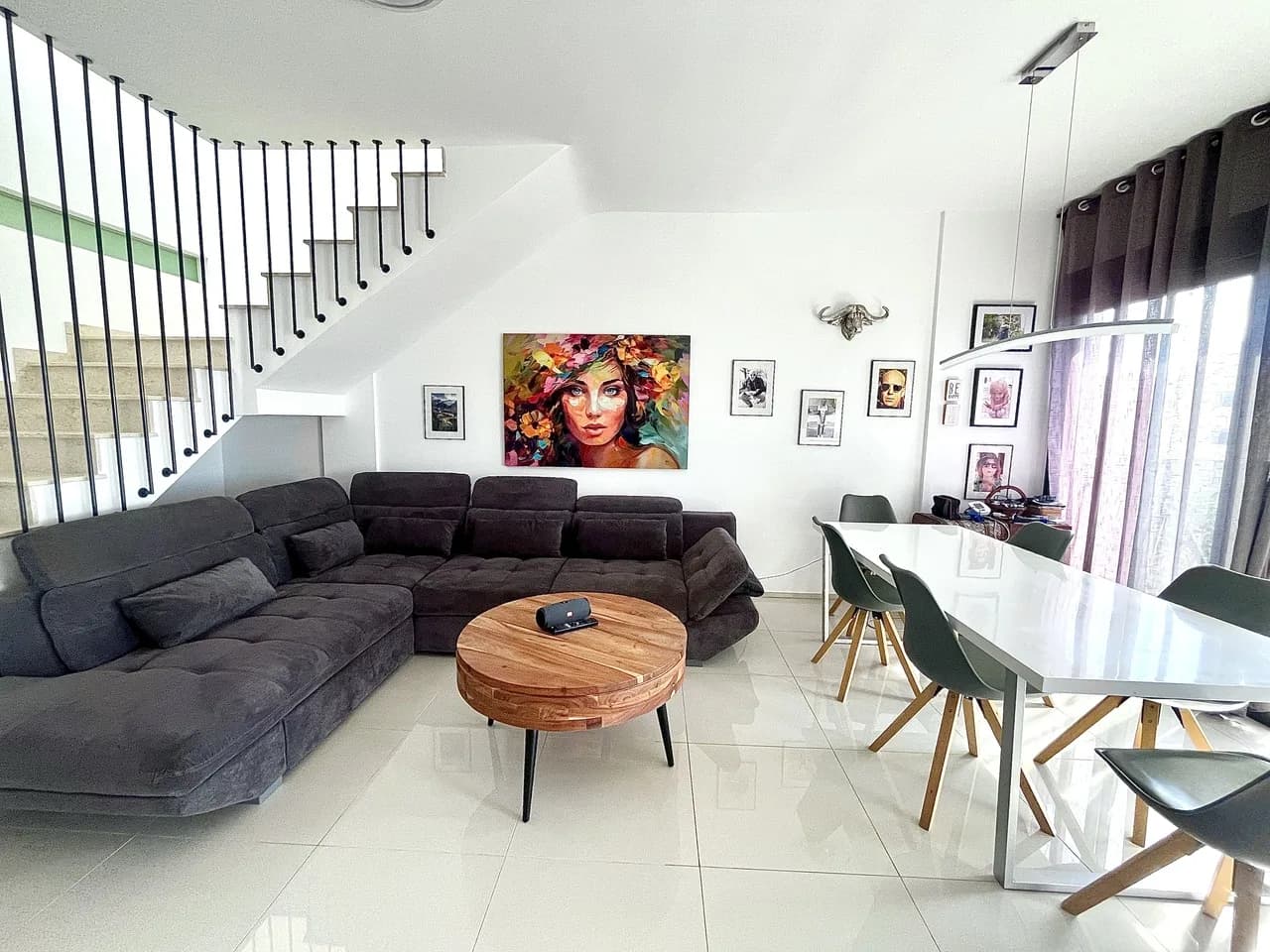 Villa de 3 dormitorios en venta en Los Dolses, Alicante - Image 4
