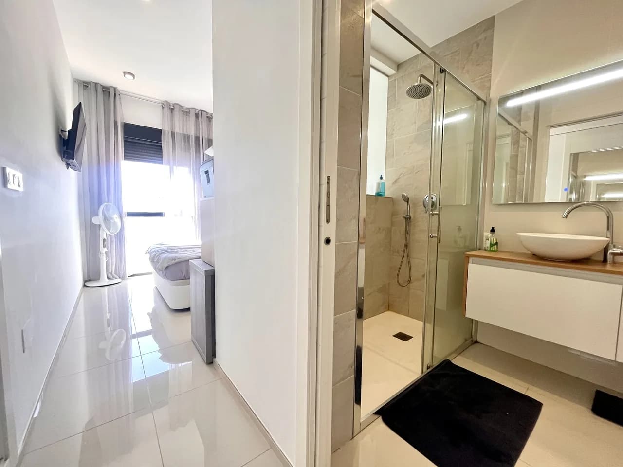 Villa de 3 dormitorios en venta en Los Dolses, Alicante - Image 9